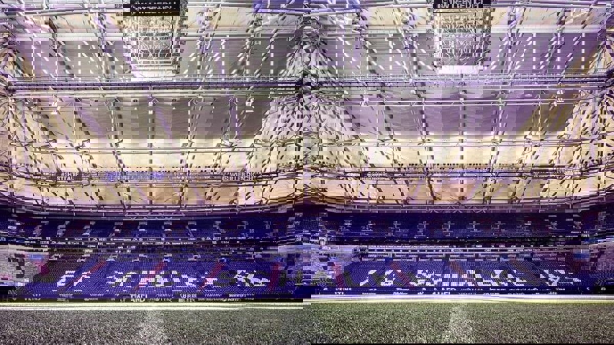 رغم بيع التذاكر.. إلغاء الحضور الجماهيري في مباراة شالكة وفيردر بريمن بالدوري الألماني