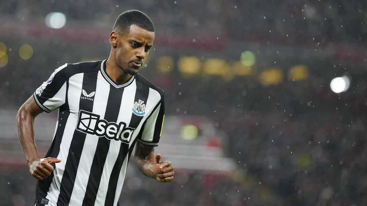 في جلسة الإقناع.. إيزاك يصدم ياسر الرميان