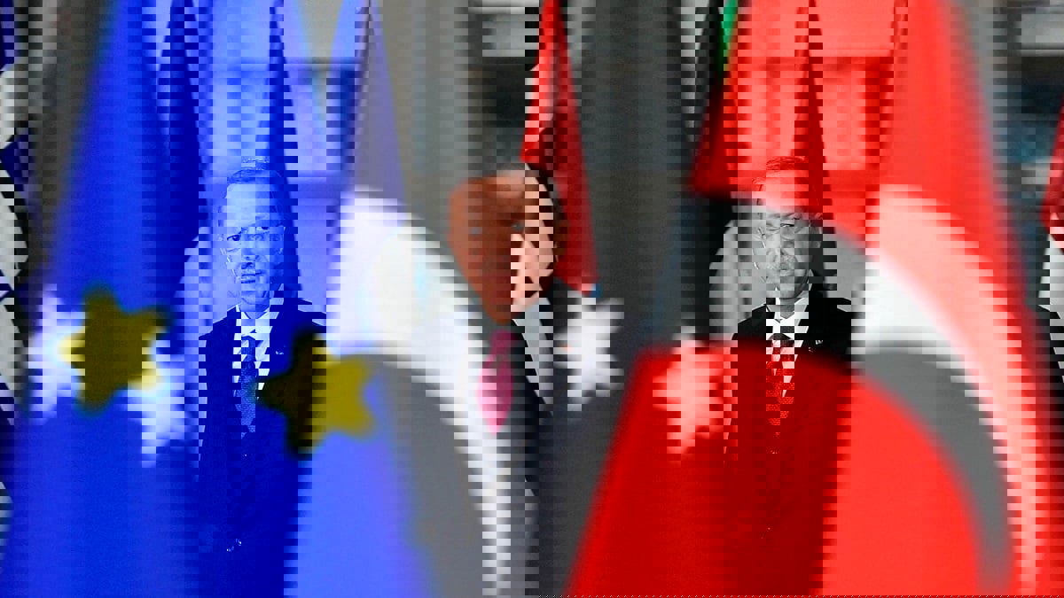 لماذا يصر أردوغان على "دبلوماسيته الهجومية" رغم كلفتها الاقتصادية الباهظة؟