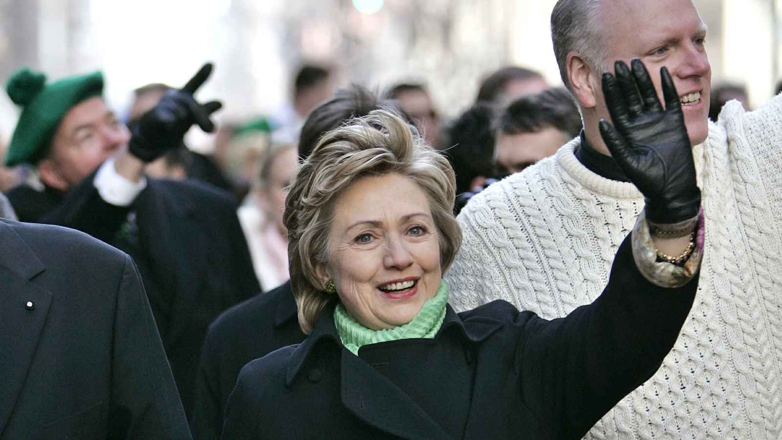 من هيلاري إلى ترامب.. الفضائح الأمنية تلاحق الإدارات الأمريكية