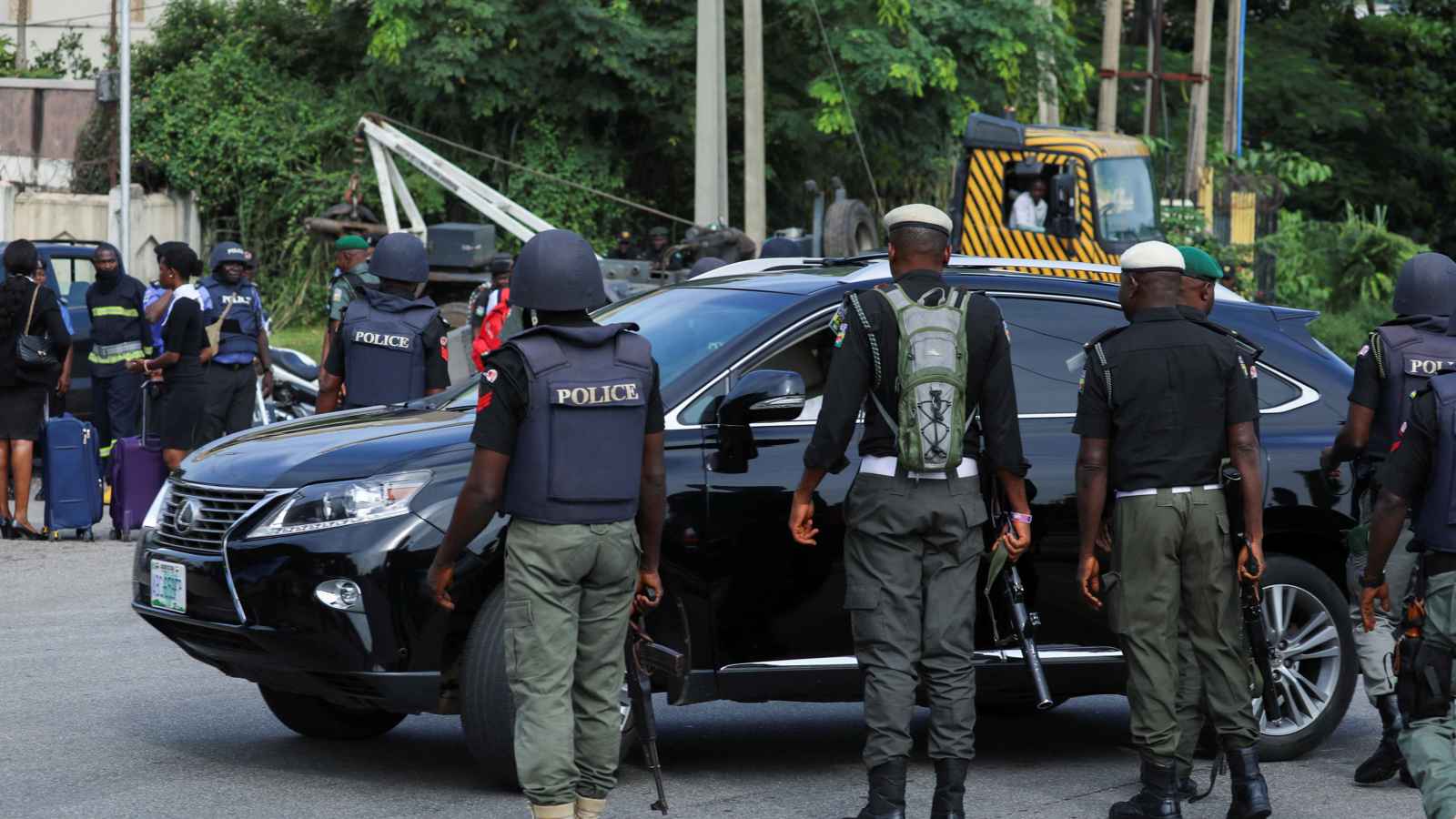 قطاع طرق يخطفون أكثر من 50 شخصًا في نيجيريا