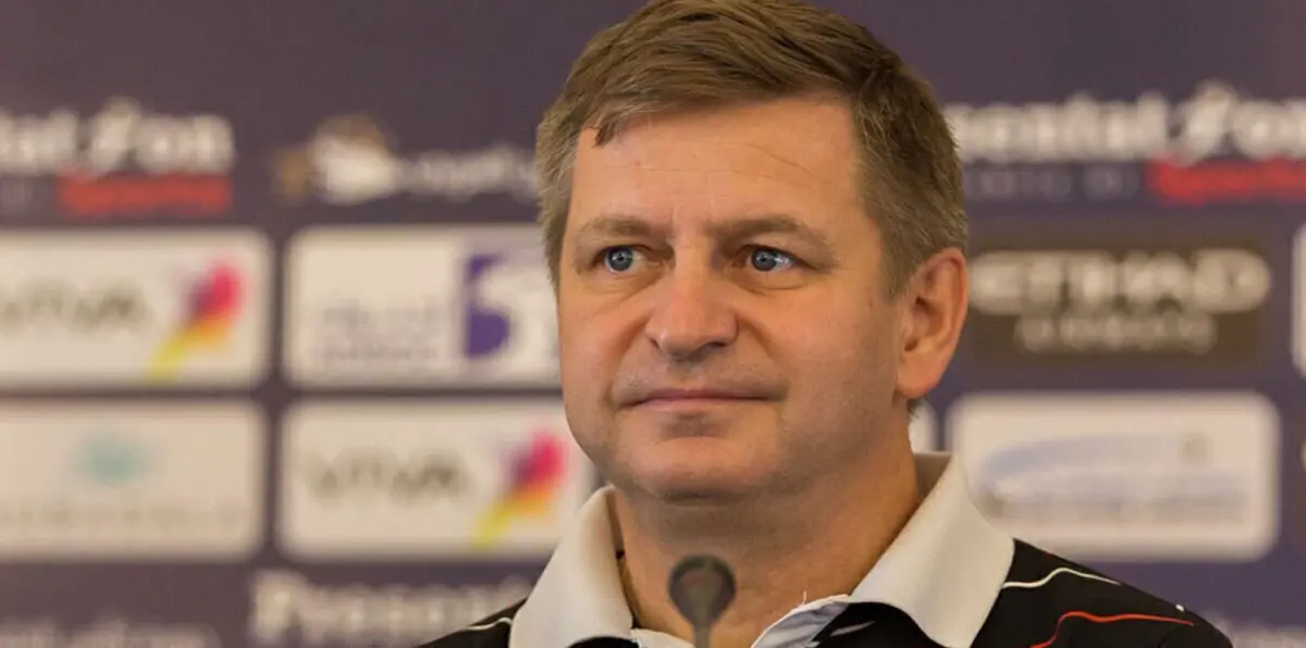 مدرب البحرين: أعرف المنتخب اليمني جيدًا وأتطلع للانتصار الأول لي في "خليجي 23"