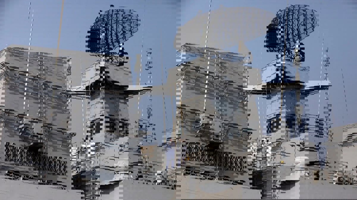 الهند تنشر سفنًا عسكرية بعد هجوم قبالة سواحلها
