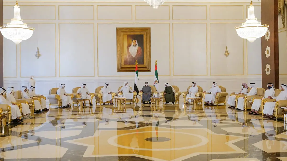 أمير قطر يزور الإمارات للعزاء بوفاة الشيخ خليفة