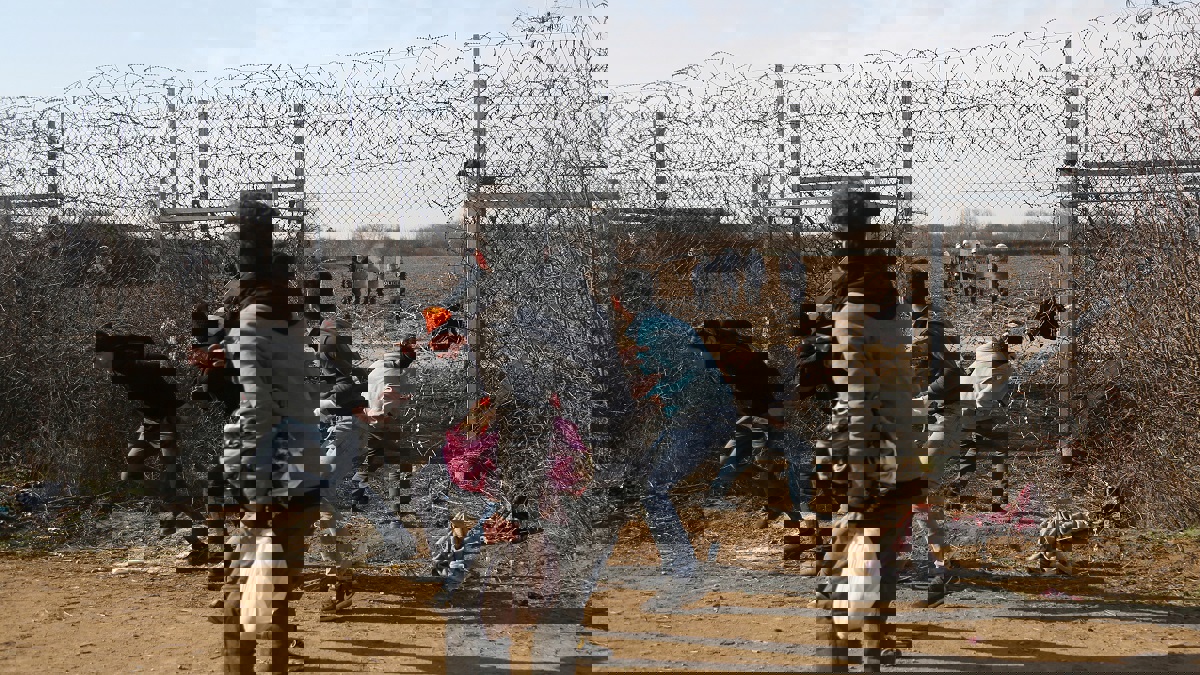 تركيا: عبور 130 ألف مهاجر  إلى اليونان