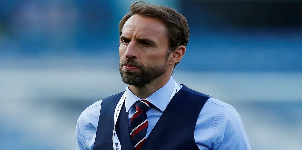 ساوثغيت يطالب لاعبي منتخب إنجلترا بنسيان الماضي في كأس العالم