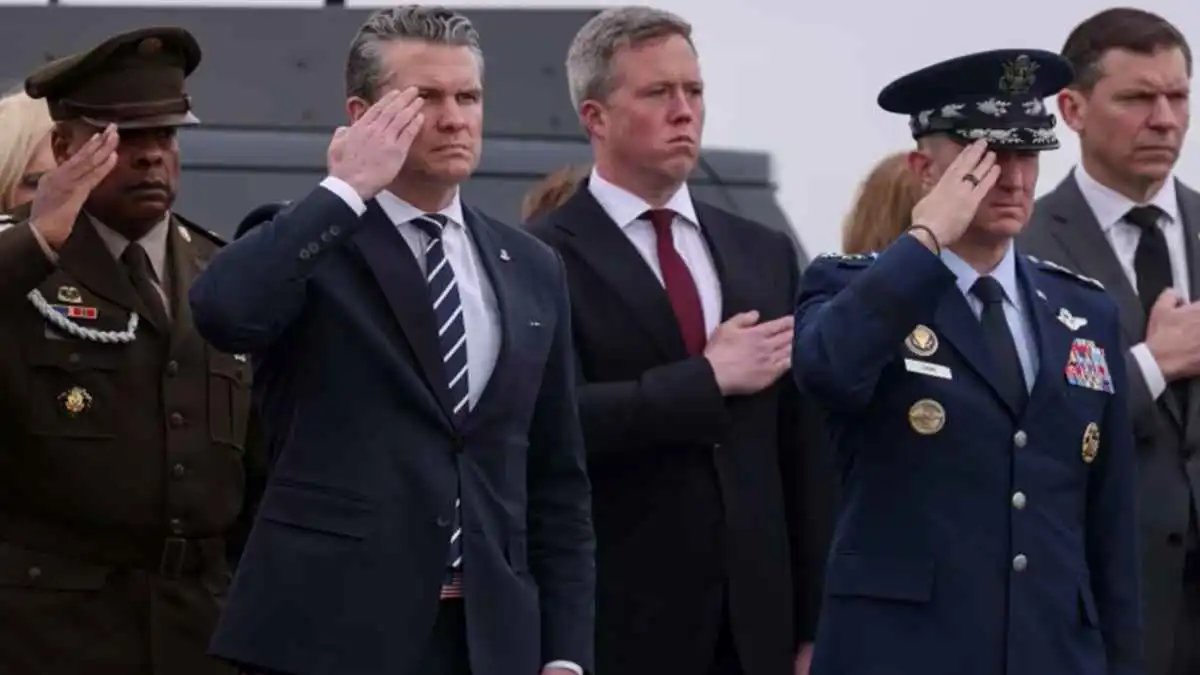 صراع النفوذ في البنتاغون.. خلاف وزير الحرب ووزير الجيش يخرج للعلن