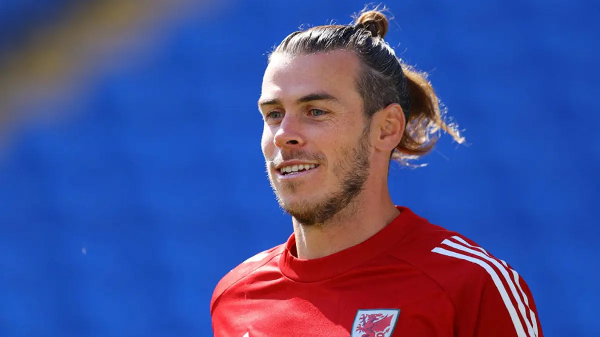 تقرير: غاريث بيل يصدم توتنهام قبل توقيعه الرسمي