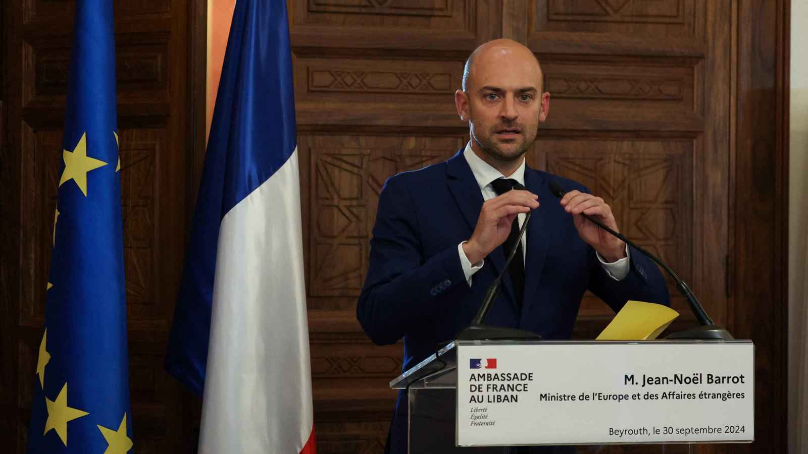 فرنسا تصعد لهجتها مع إيران بشأن الرهائن