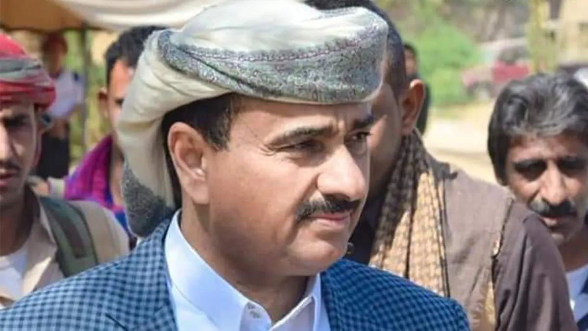 الرئيس اليمني يُعين عوض العولقي محافظًا لشبوة