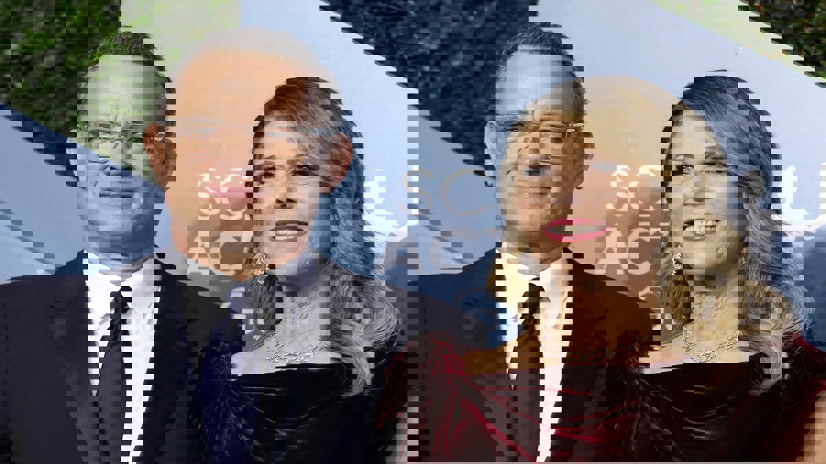 مجلة أمريكية: توم هانكس وزوجته يغادران المستشفى بعد العلاج من كورونا