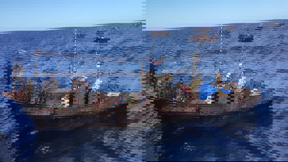 سول تطرد كوريين شماليين مشتبهًا في قتلهما 16 صيادًا‎