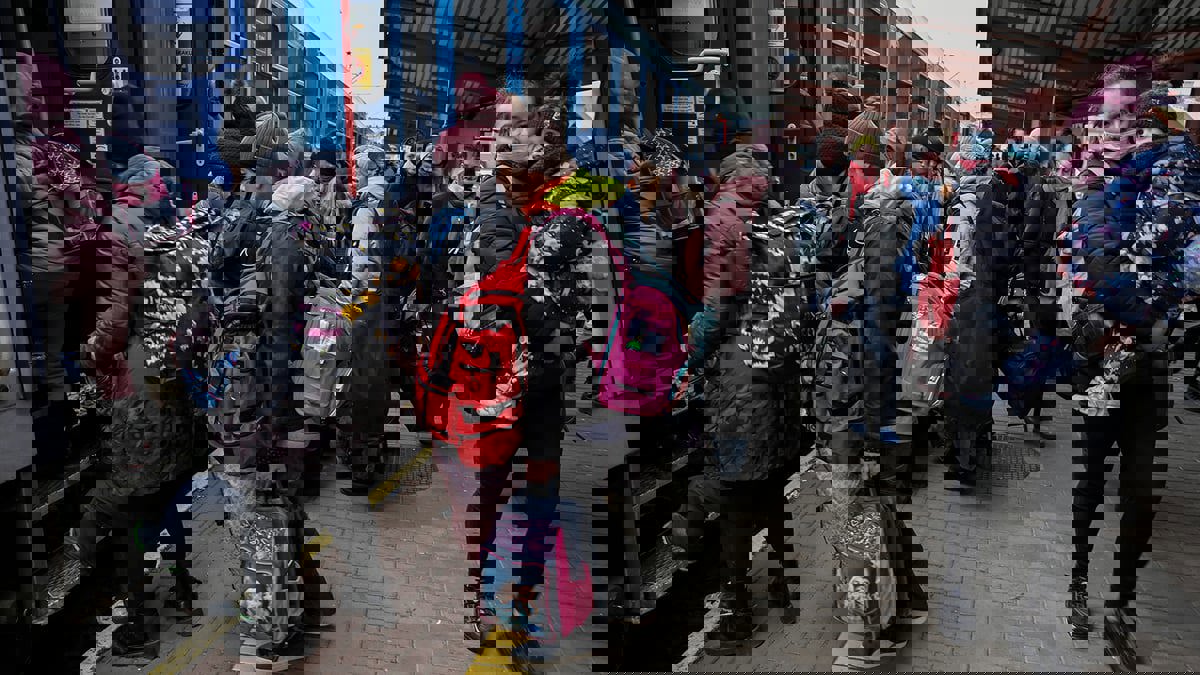 روسيا وأوكرانيا تتبادلان الاتهامات حول إفشال إجلاء المدنيين