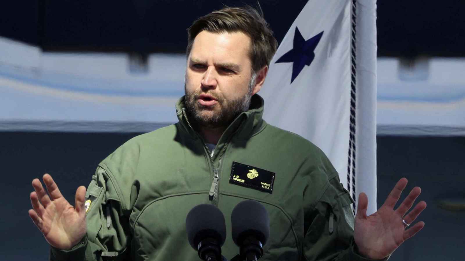 صديق دي فانس يكشف حقيقة لقائه العاصف مع زيلينسكي