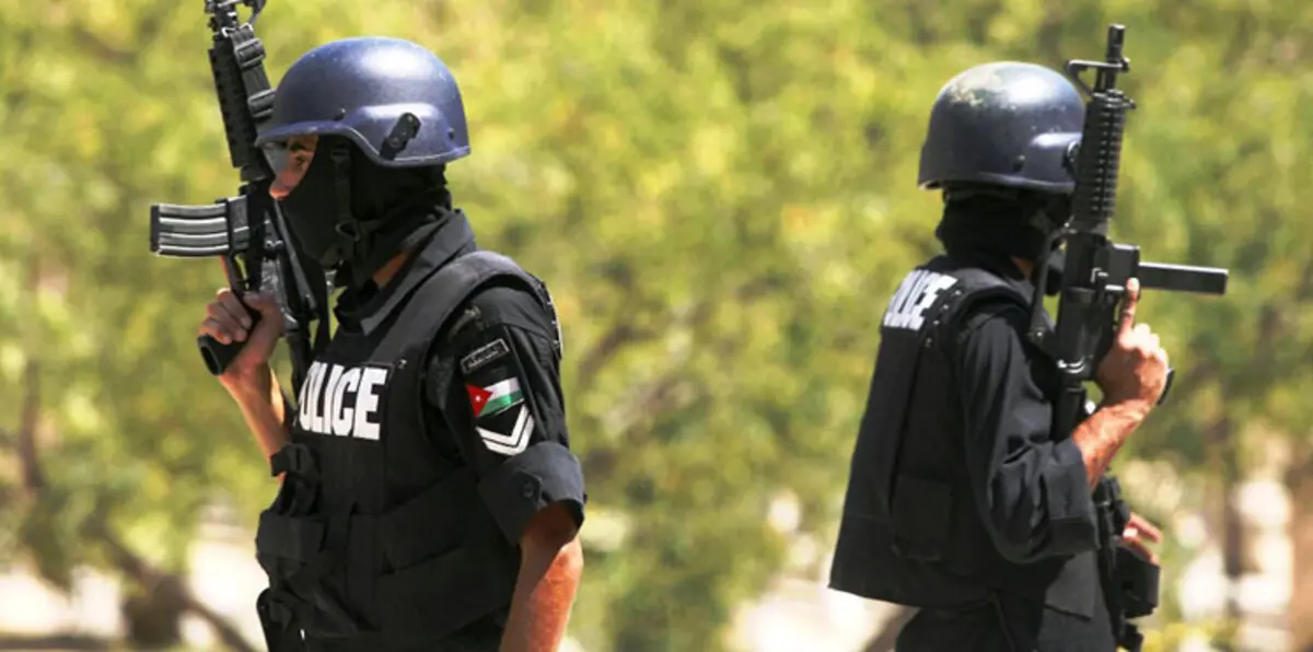 الأردن يحيل 21 شخصًا لمحكمة أمن الدولة بتهم الإرهاب