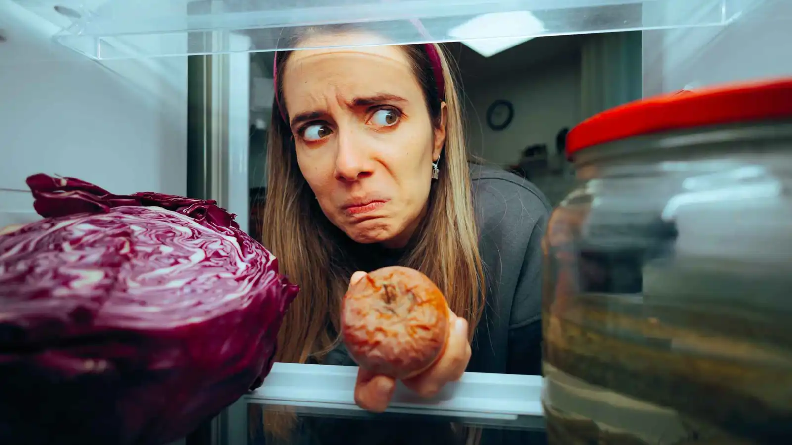 بعد يومين فقط.. طعامك في الثلاجة قد يصبح خطراً