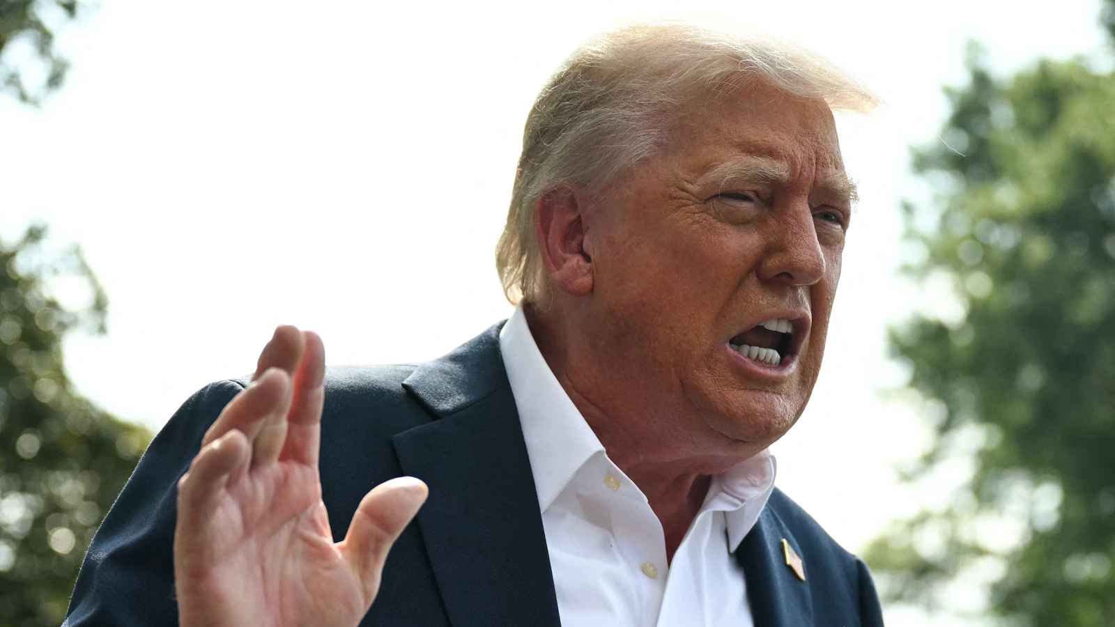 ترامب يطالب أنصاره بالكف عن مهاجمة إدارته بسبب قضية إبستين