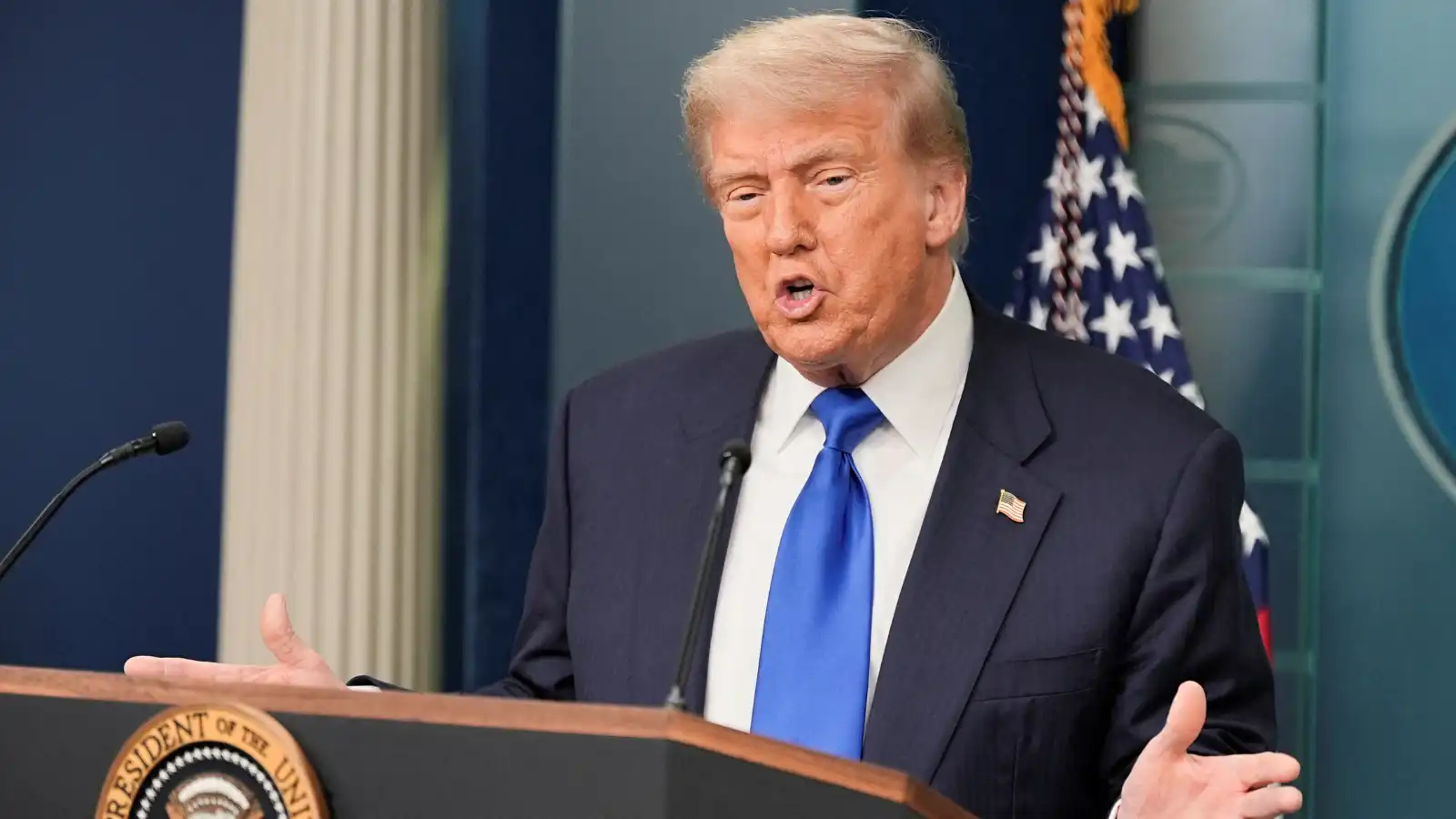 "تجزئة المسارات".. هل تنجح استراتيجية ترامب في طي صفحة حرب غزة؟