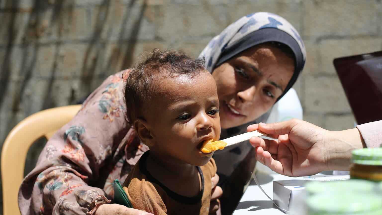 اليونيسيف: مسلحون استولوا على 4 شاحنات تحمل أغذية لأطفال غزة