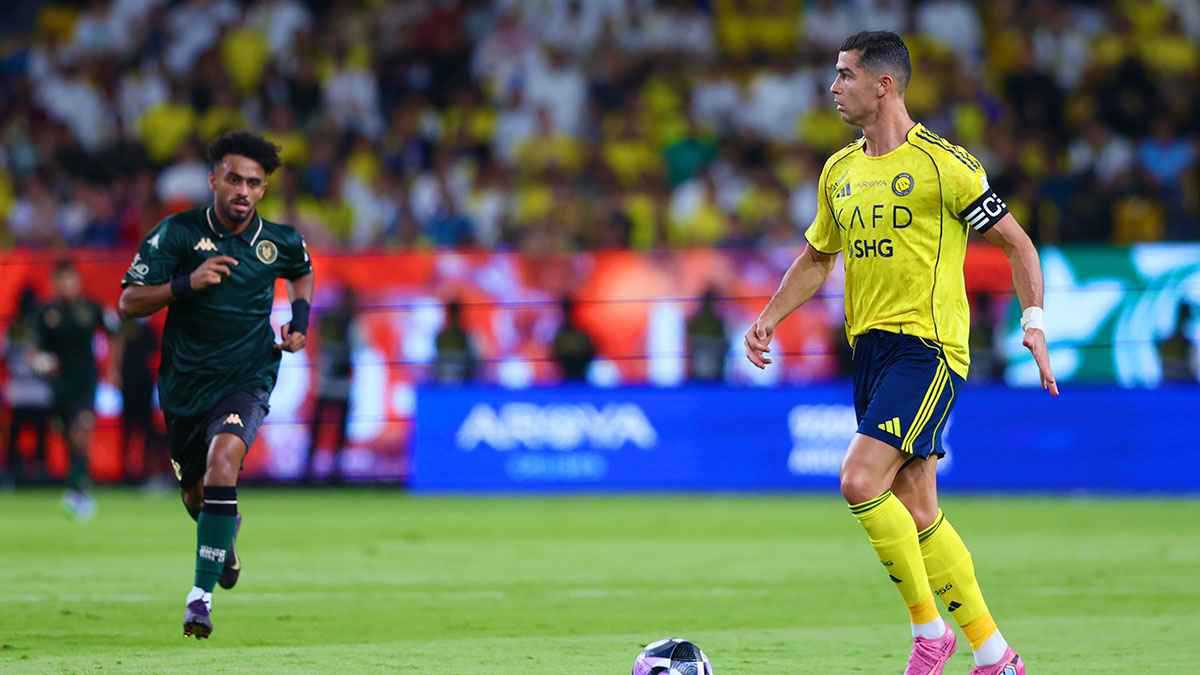 نريد مهاجما شابا.. أسطورة النصر السعودي يصدم كريستيانو رونالدو (فيديو)