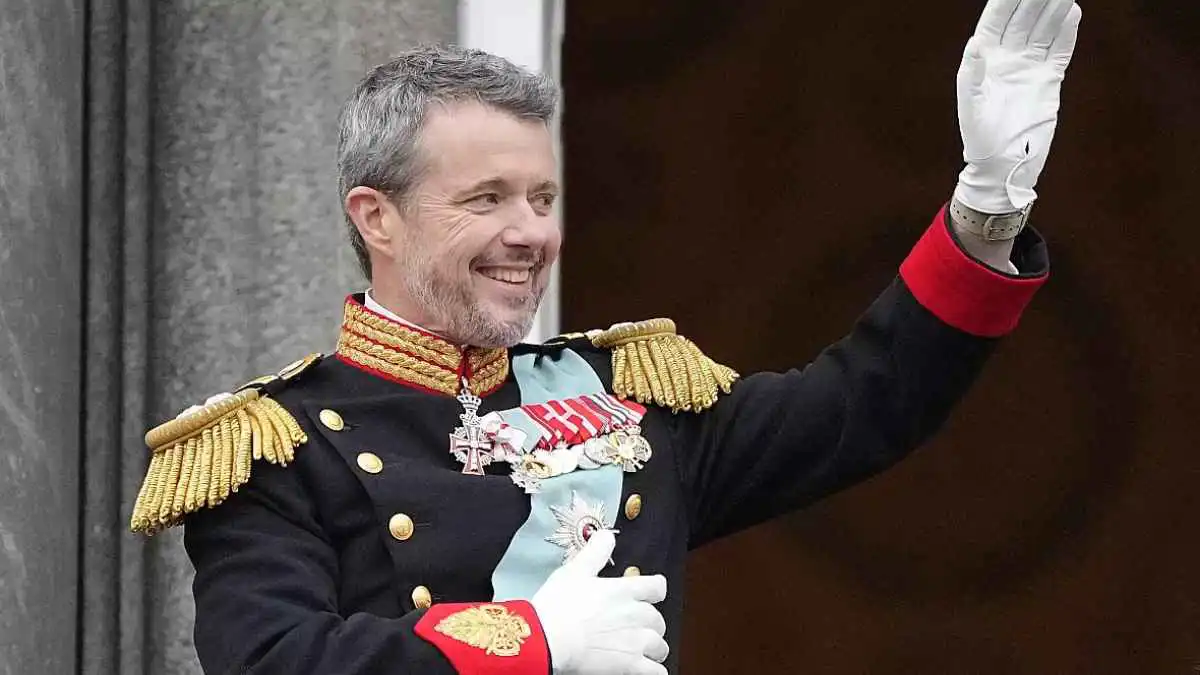 ملك الدنمارك يعتزم زيارة غرينلاند في فبراير