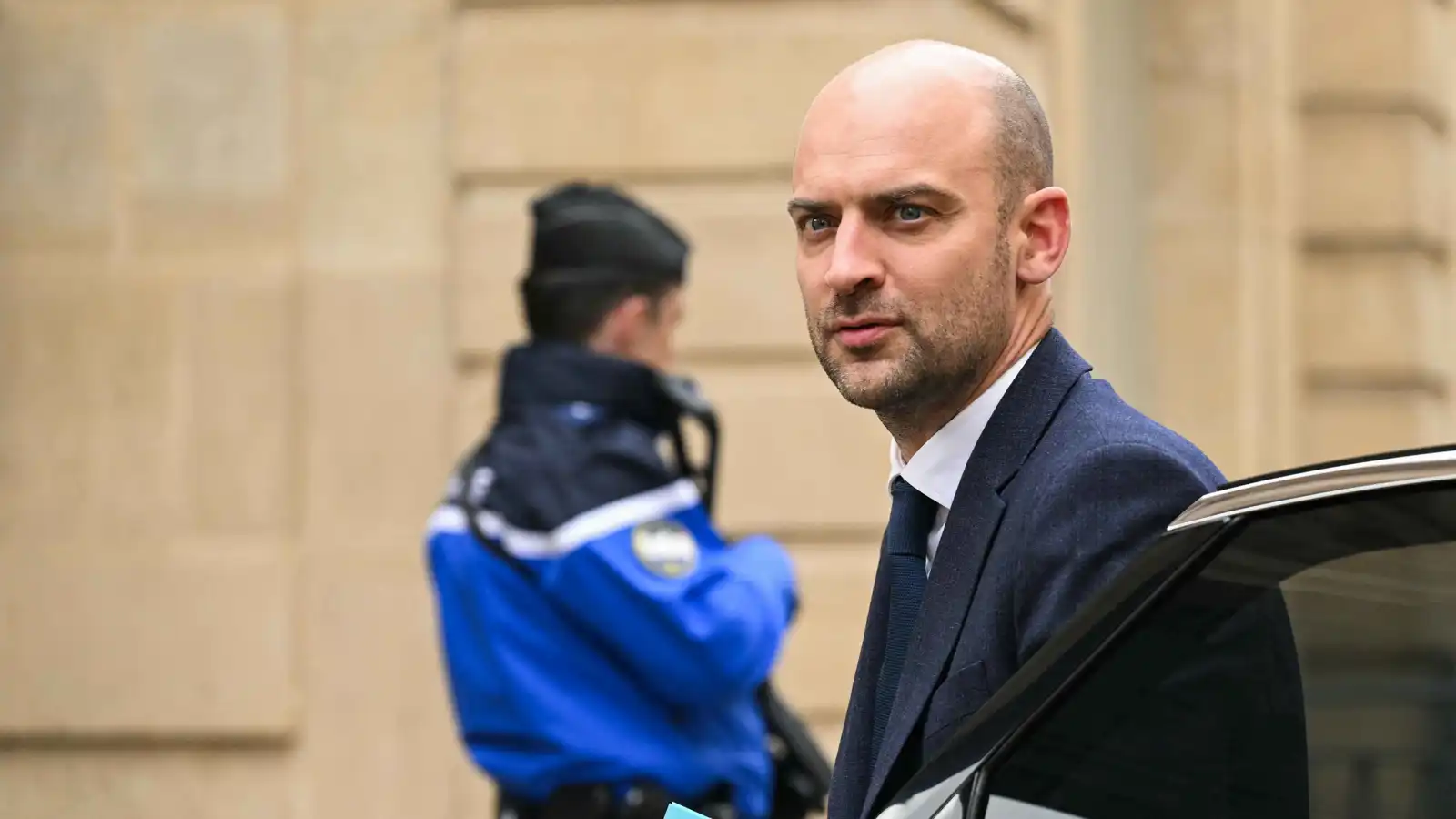 بعد قطيعة 8 سنوات.. ماذا يحمل مبعوث ماكرون إلى أفريقيا الوسطي؟