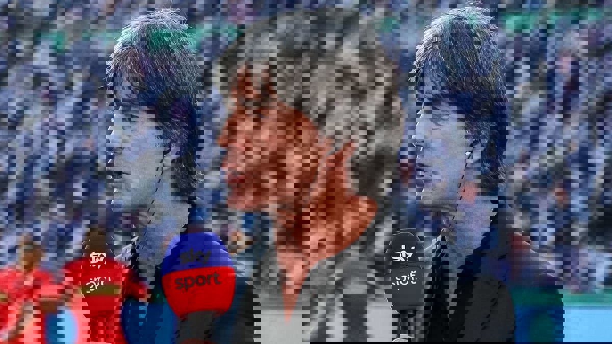 يواكيم لوف ينتقد جدل المدربين وتمثيل اللاعبين في الدوري الألماني