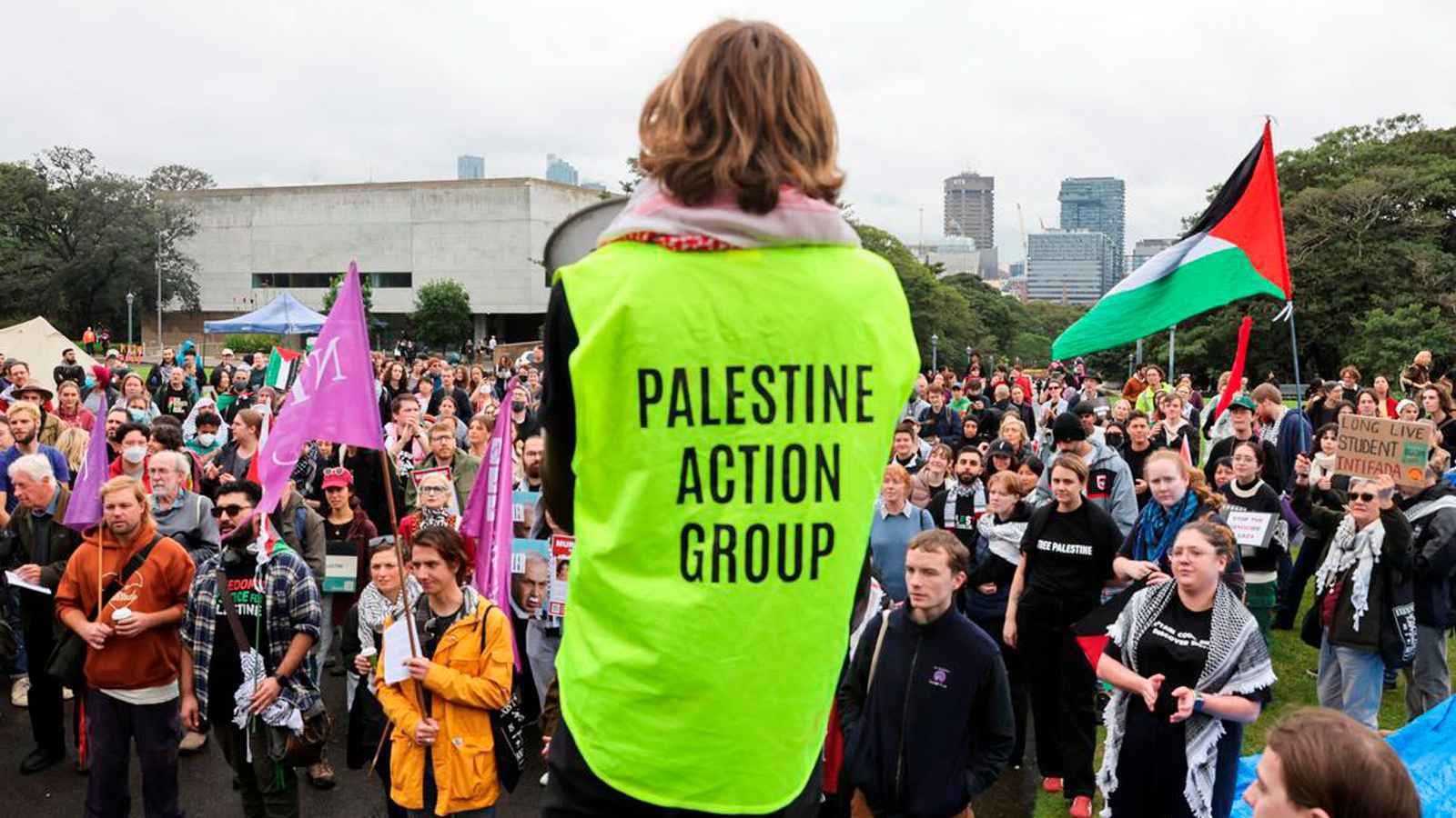 حركة "فلسطين أكشن" تسعى لإلغاء قرار الحكومة البريطانية حظرها