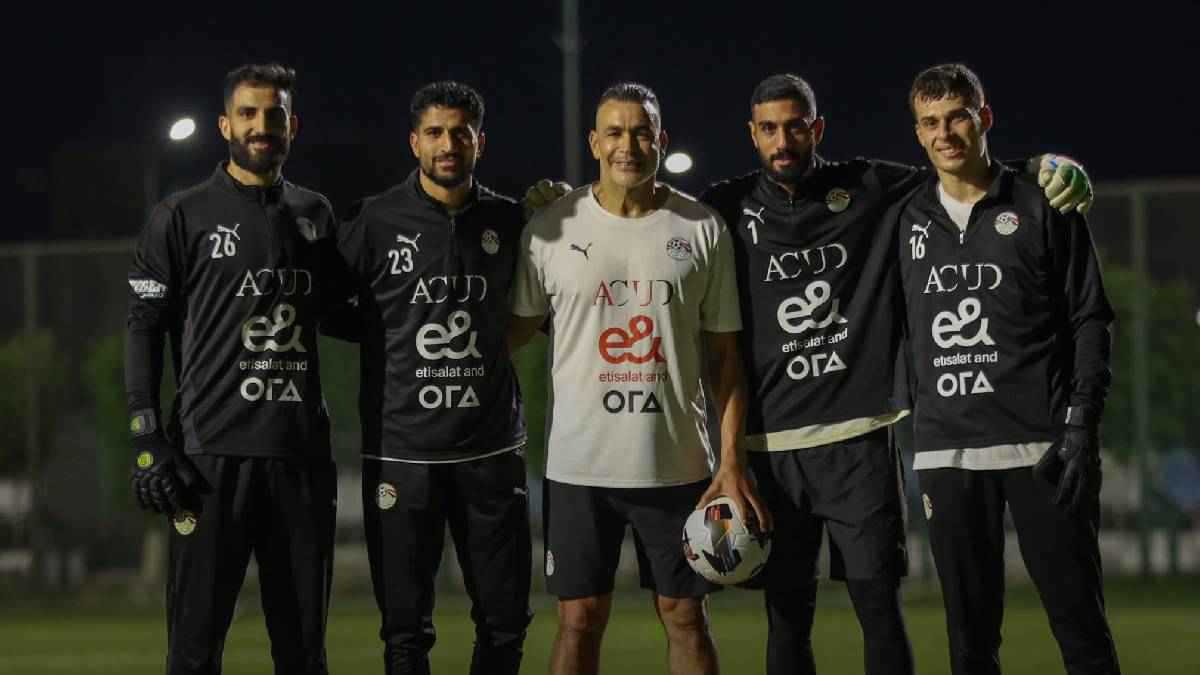 بعد أزمة فيديو العميد الأصلي.. تصريح مفاجئ من الحضري تجاه حسام حسن (شاهد)