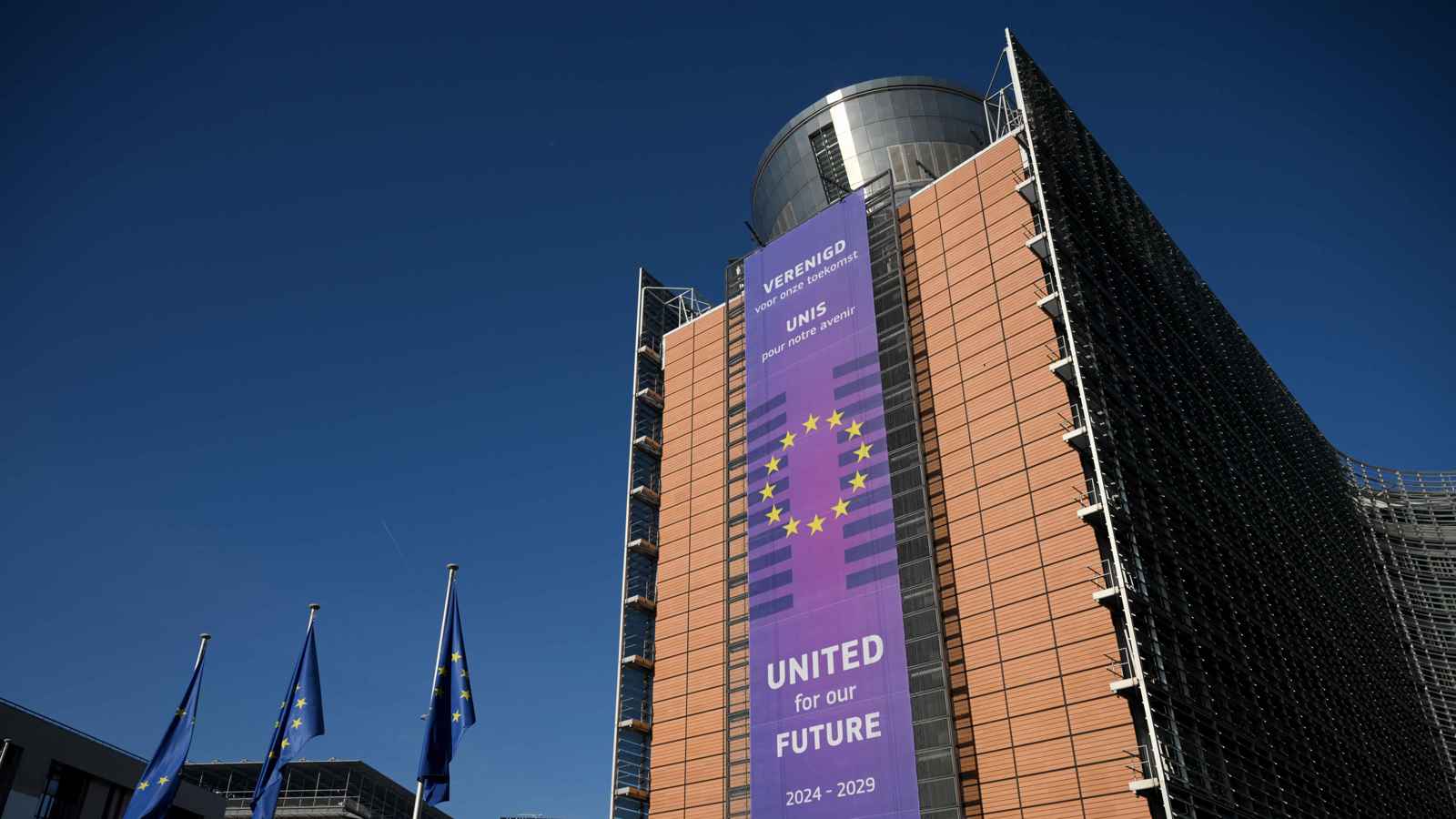 الأوروبيون يفرضون عقوبات جديدة على روسيا