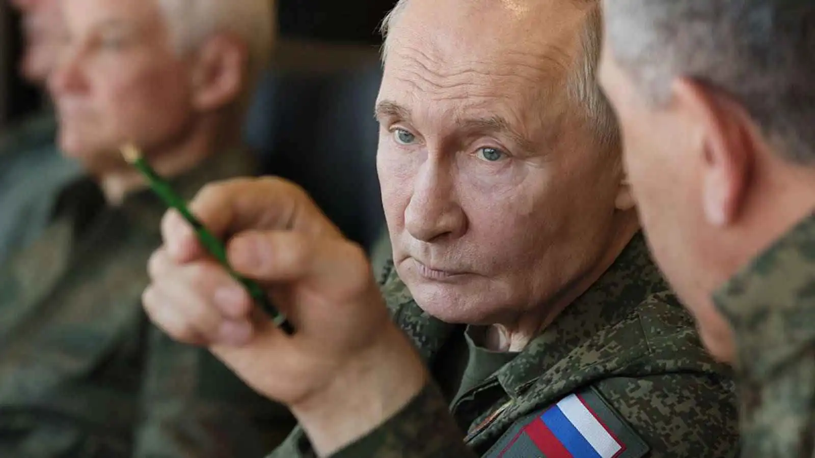 "إدارة الخوف وزرع الشك".. صراع روسيا والغرب يدخل مرحلة أكثر تعقيداً