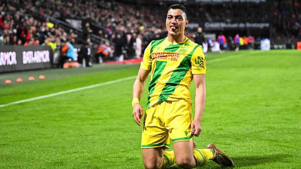 أكبر من عرض الأهلي.. راتب مصطفى محمد الخرافي مع نيوم السعودي