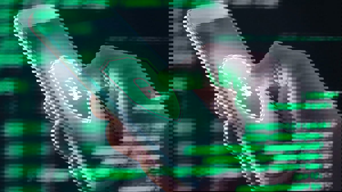 أبل تعتزم إصدار "وضع حماية" جديد لمحاربة برامج التجسس