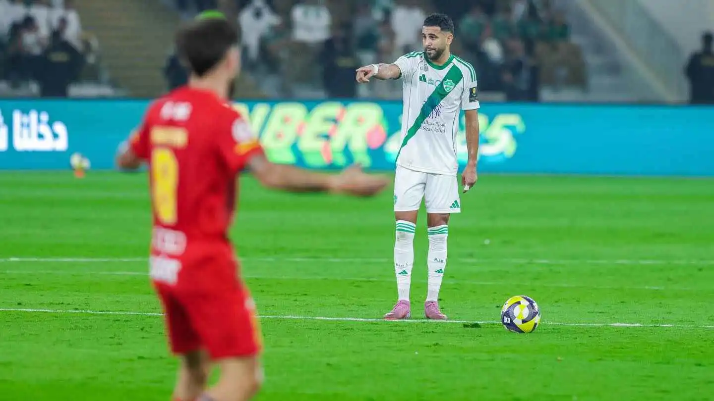 الأهلي يهزم القادسية بسيناريو دراماتيكي ويبلغ نصف نهائي كأس الملك (فيديو)