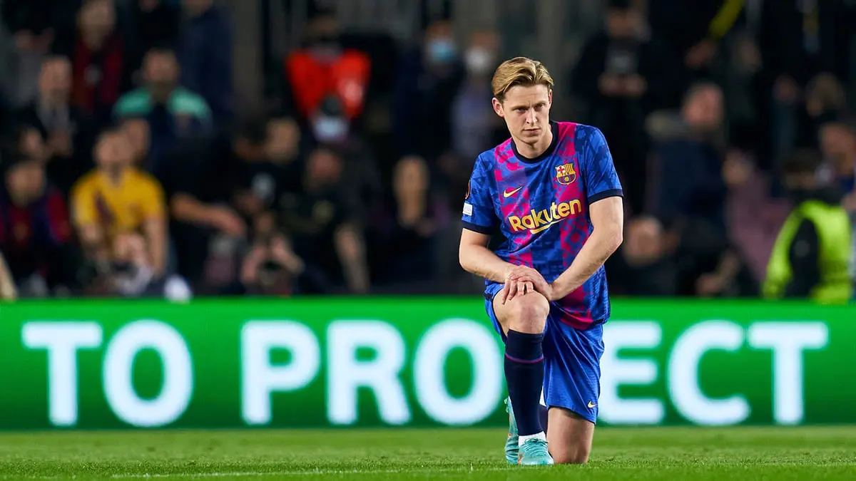 تقرير: دي يونغ سينضم إلى مانشستر يونايتد بنسبة 95%