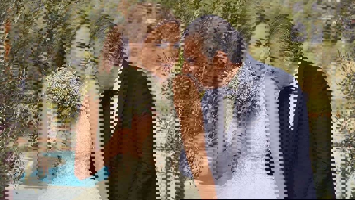 الفنانة اللبنانية رولا سعد تحتفل بزفافها