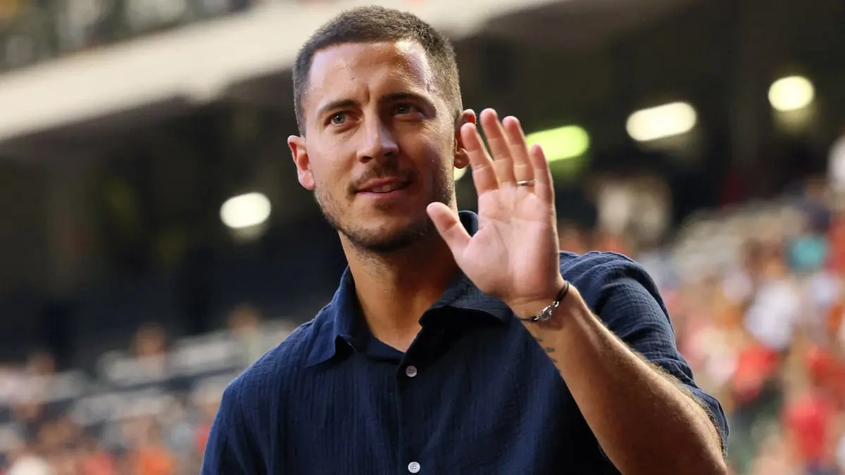 بينها هازارد وغريزمان.. أسوأ 10 انتقالات في كرة القدم