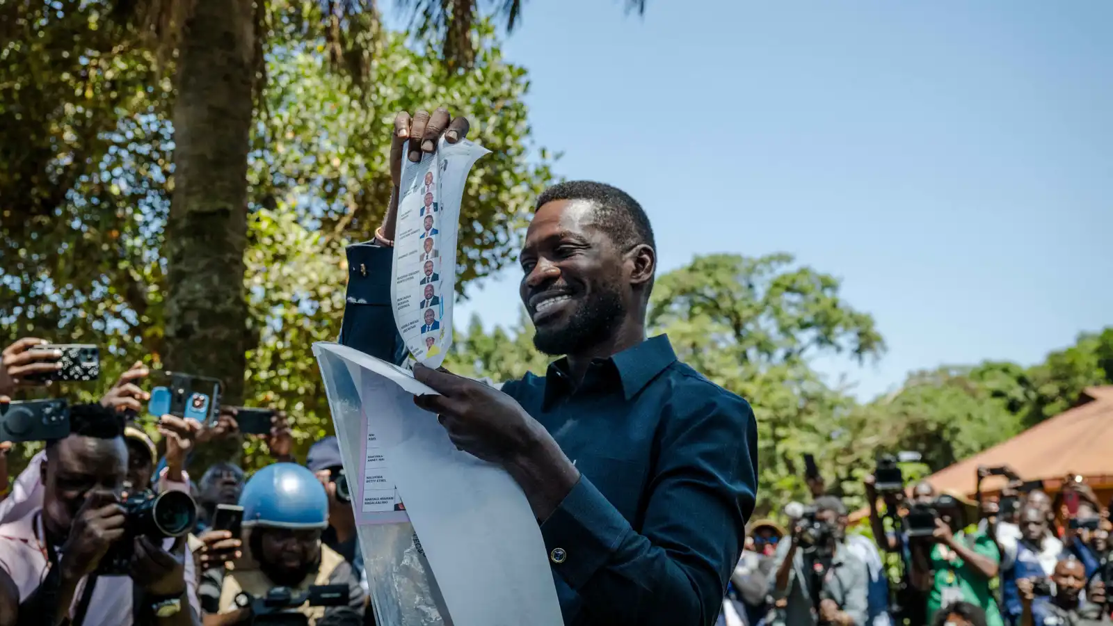 الشرطة الأوغندية تنفي اعتقال زعيم المعارضة