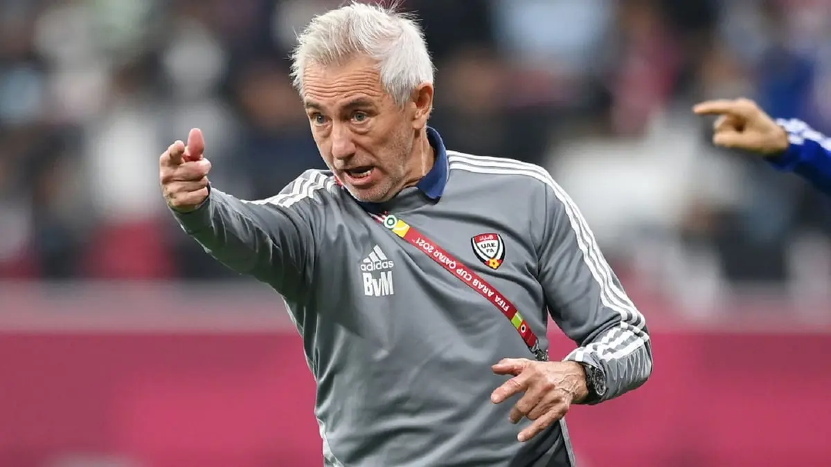 رسميا.. إقالة فان مارفيك من تدريب منتخب الإمارات