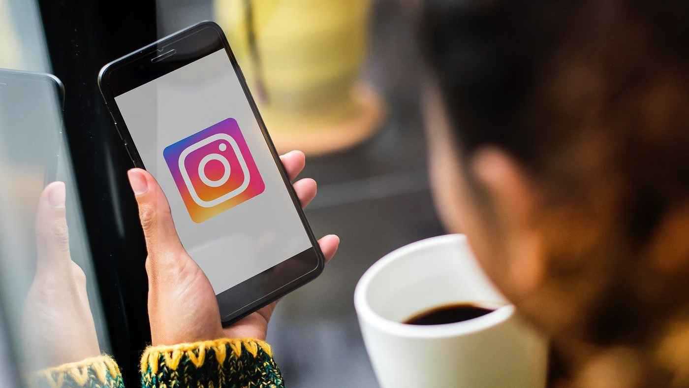 أطلق ميزة تعرض محتوى مرتبطا بالموقع.. إنستغرام يقلد سناب شات