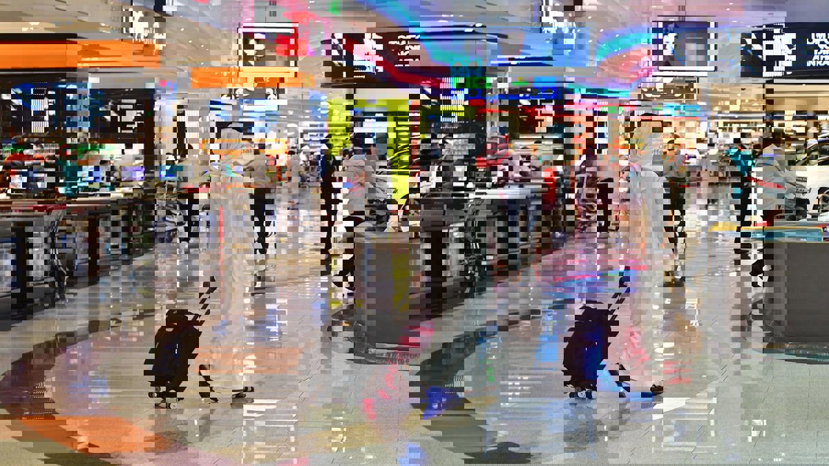 "طيران الإمارات": مطار دبي سيعود لكامل طاقته خلال أسبوعين