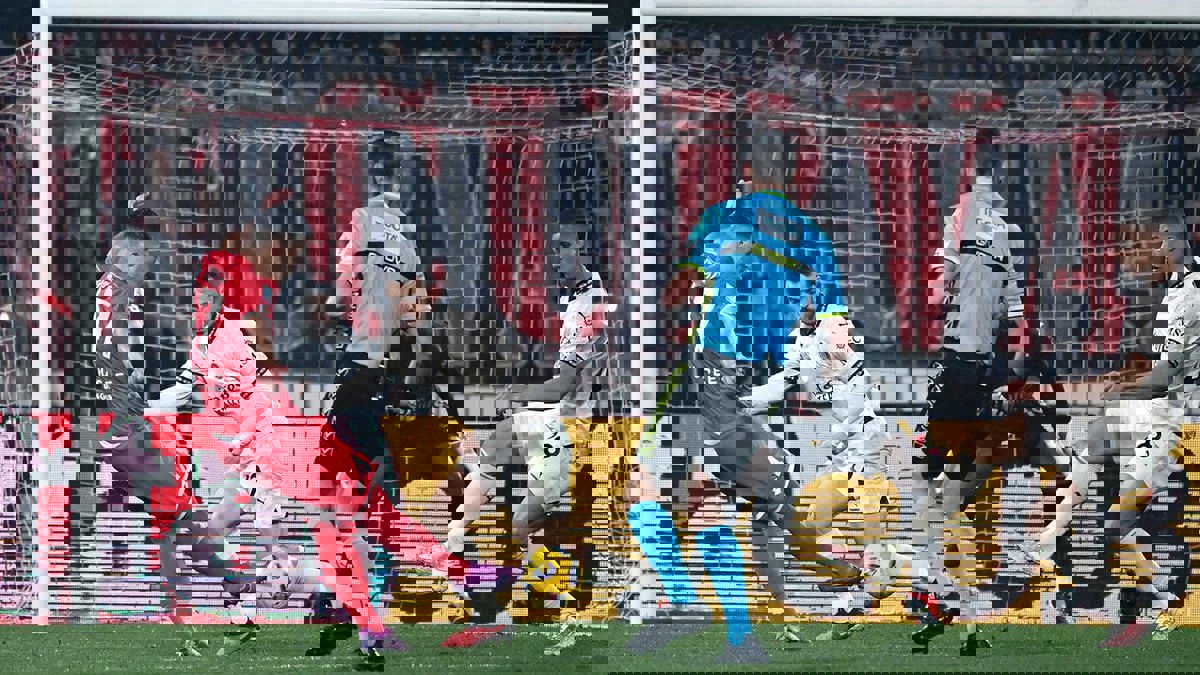 ترتيب الدوري الإيطالي: ميلان يخسر برباعية أمام مونزا 