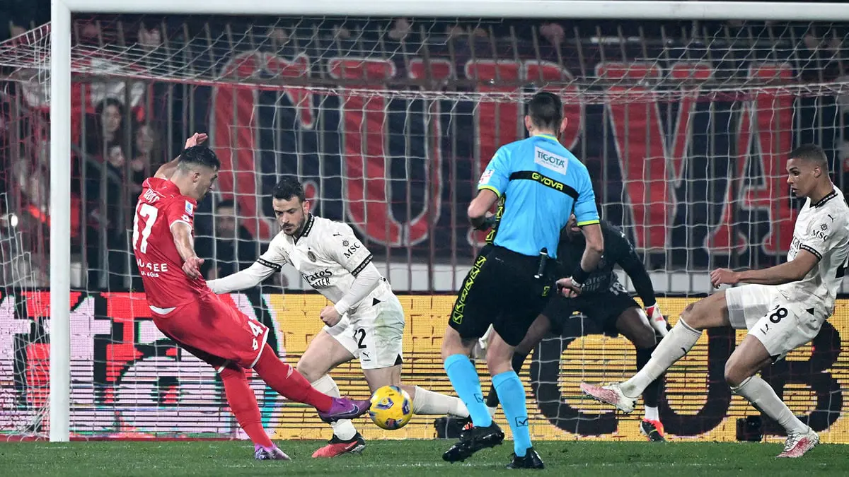 ترتيب الدوري الإيطالي: ميلان يخسر برباعية أمام مونزا 