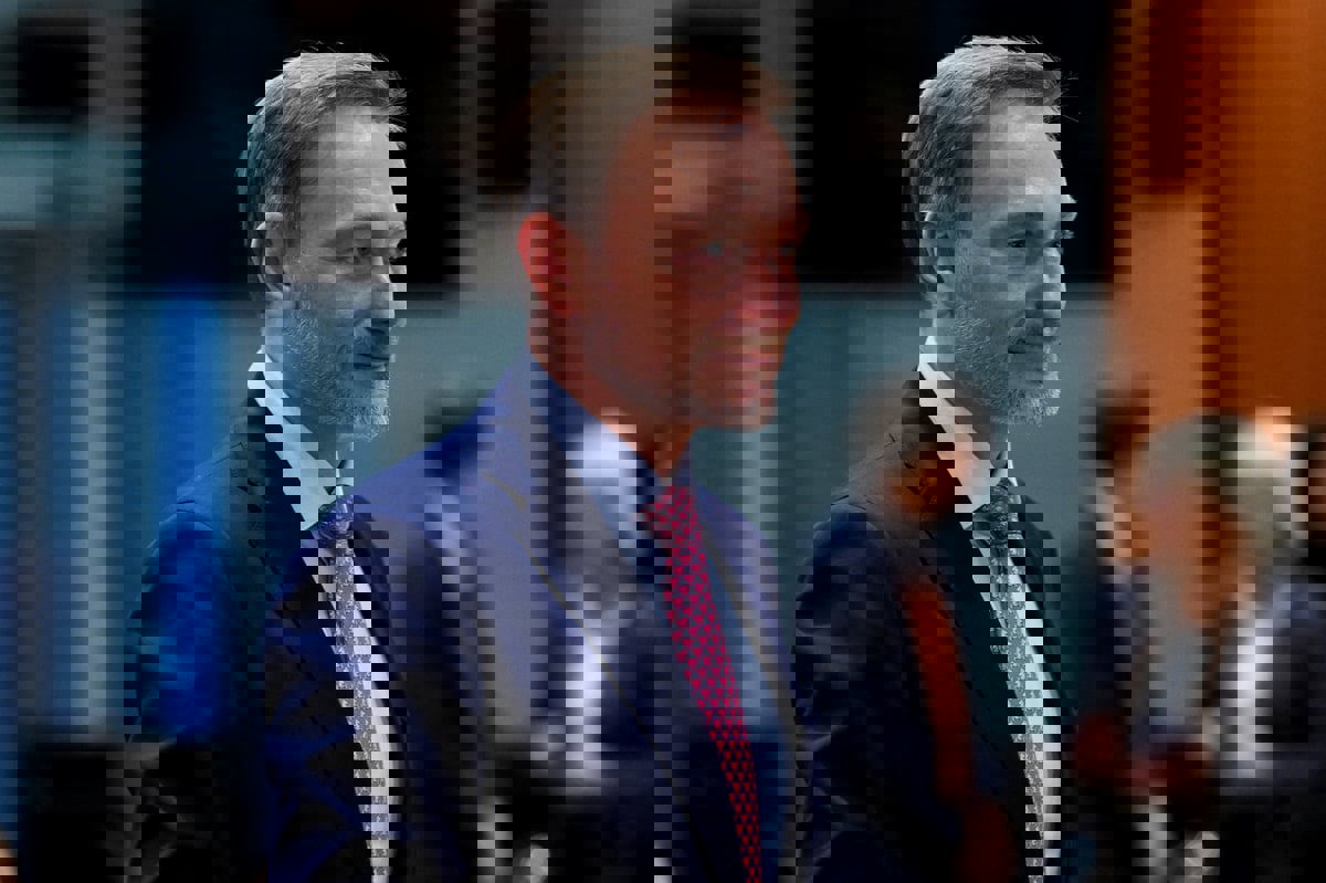 وزير المالية: ألمانيا ليست رجل أوروبا المريض