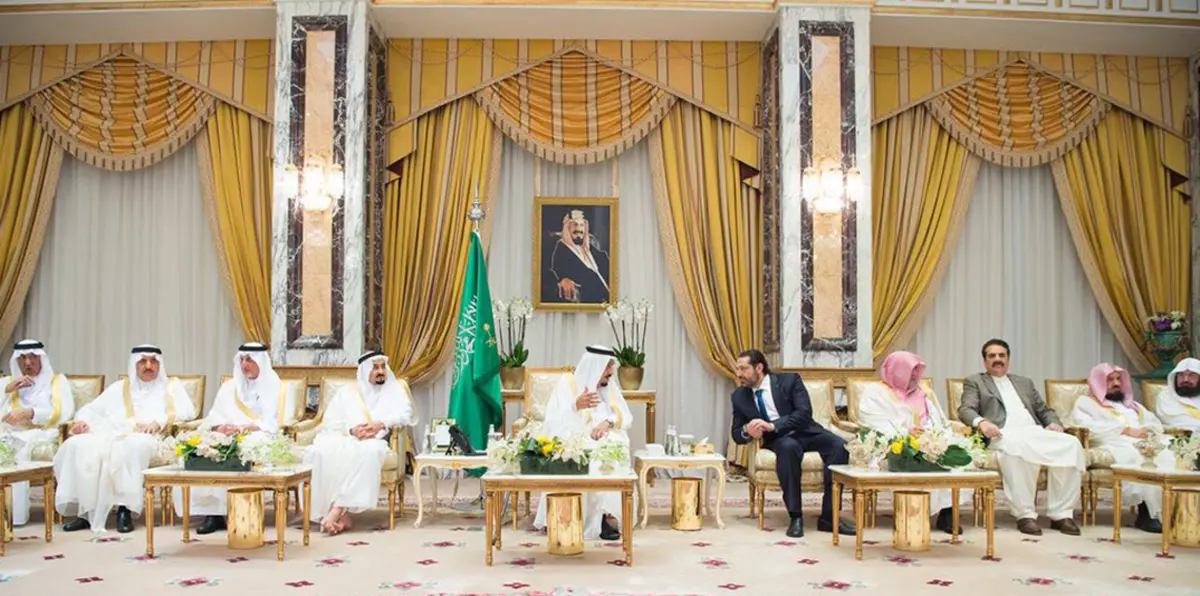 الملك سلمان يستقبل سعد الحريري وراحيل شريف (صور)