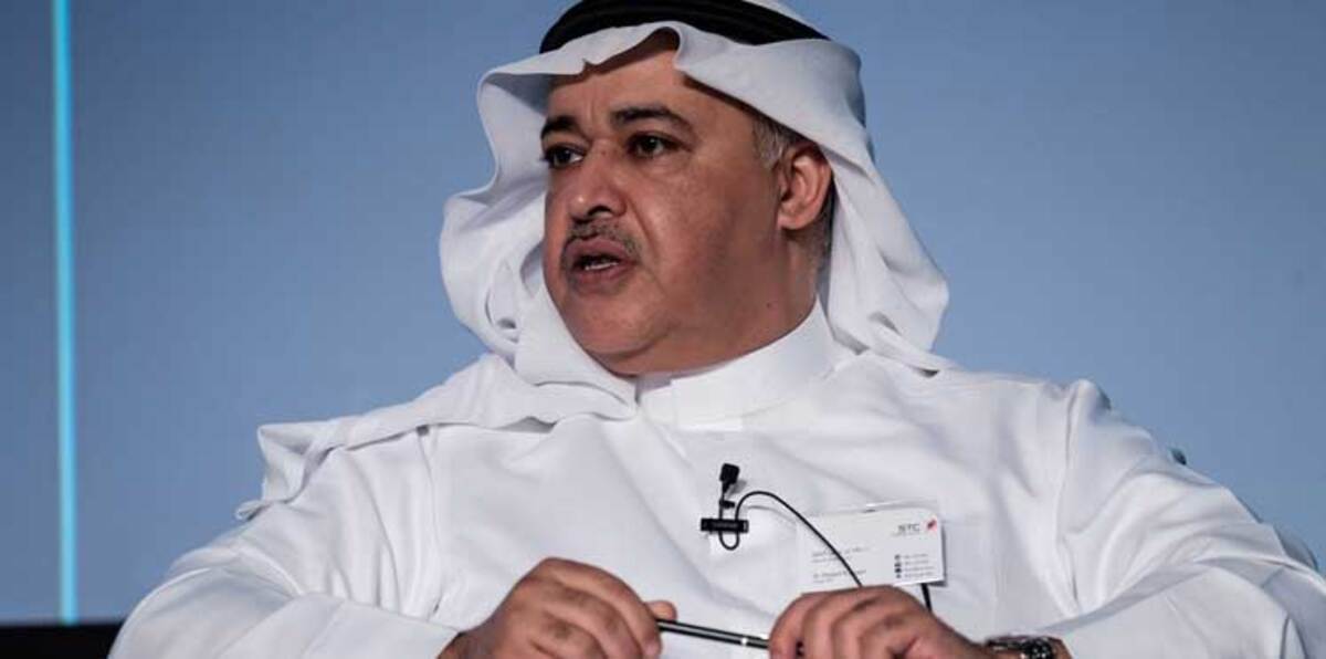 شاهد.. رئيس شركة الاتصالات السعودية يتفاعل مع رسالة ابن لأمه ويتعهد بتحقيق أمنيته