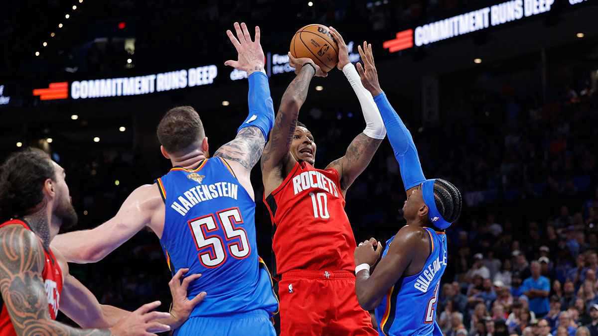 NBA.. ثاندر يستهل حملة الدفاع عن اللقب بالفوز على روكتس