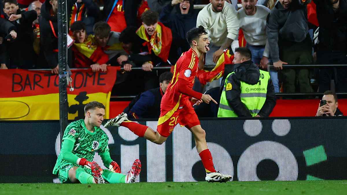 إسبانيا تطيح بهولندا وتبلغ نصف نهائي دوري الأمم الأوروبية