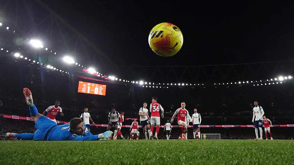 ترتيب الدوري الإنجليزي بعد فوز آرسنال الكاسح على توتنهام (فيديو)