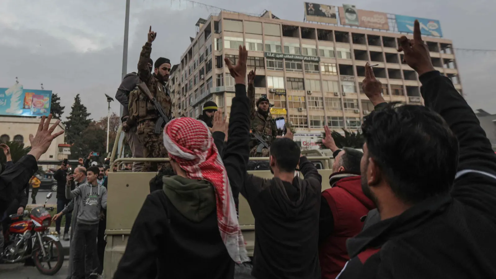 بعد سقوط حماة.. ماذا ينتظر دمشق؟